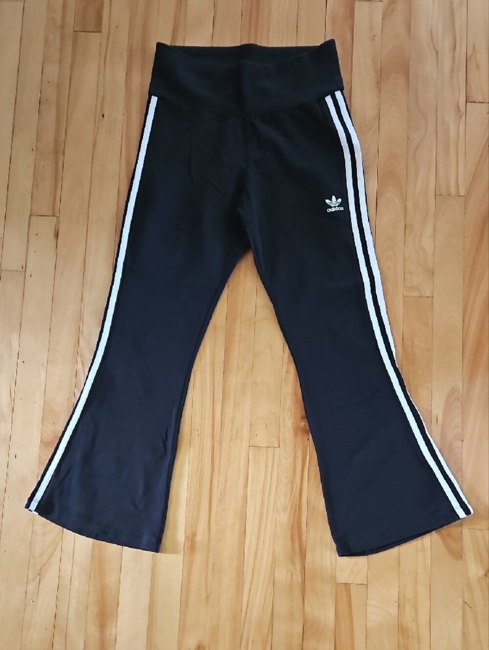 adidas Black Flare Crop Leggings - Picture 3 of 3
